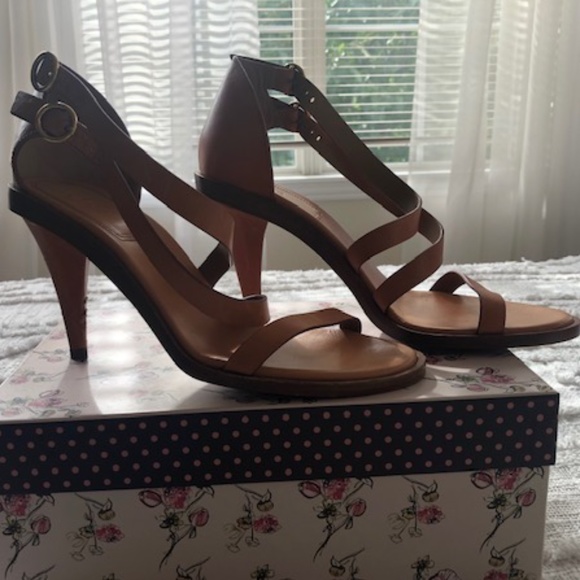 CHLOE BEIGE SHOE - Picture 8 of 15